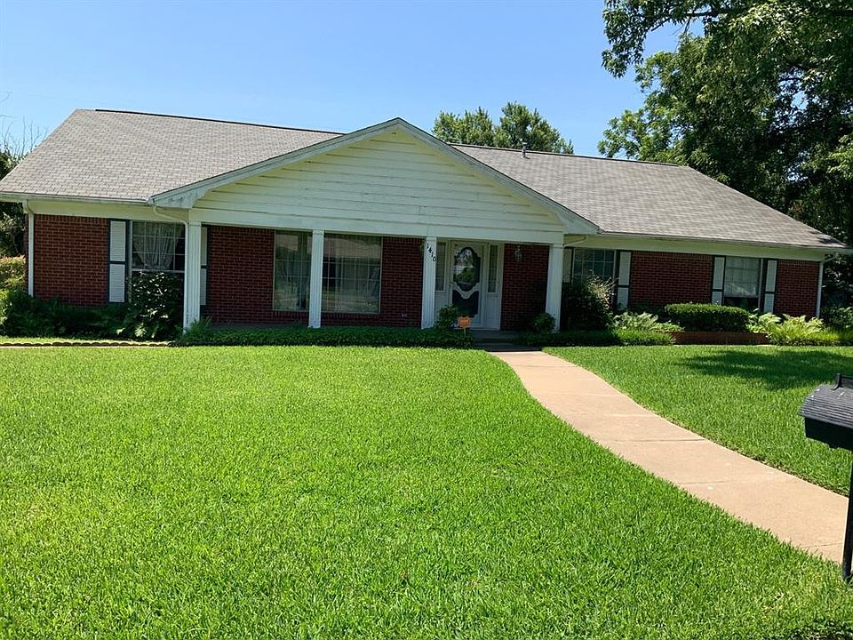 1st image of 1410 Melissa Dr