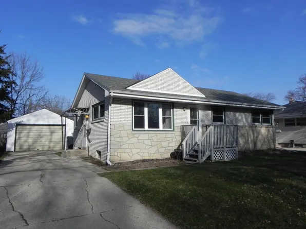 2927 South 97th STREET, West Allis, WI 53227