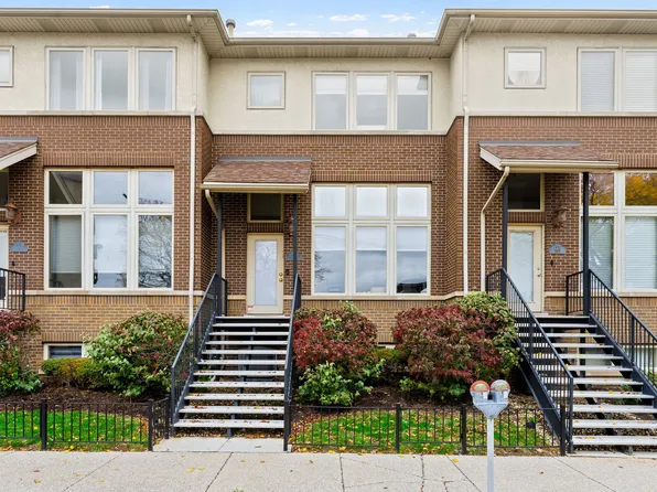 7645 York St, Forest Park, IL 60130