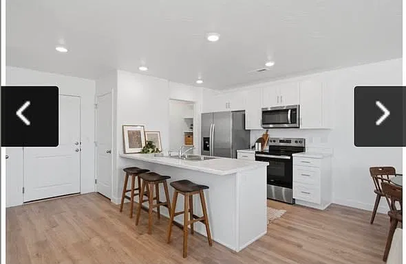 3 bed, 1446 sqft, $2,100 — Photo 3