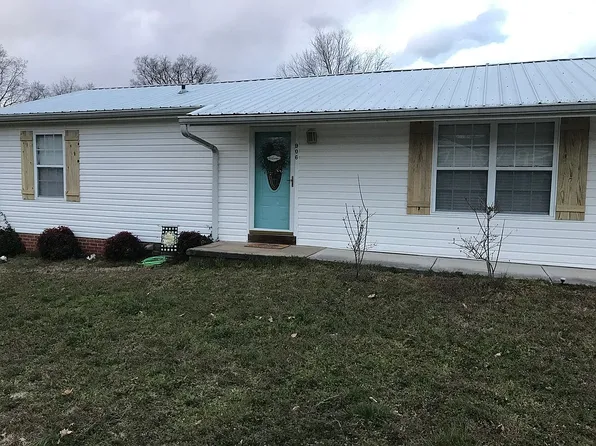 906 Boaz St, Athens, TN 37303