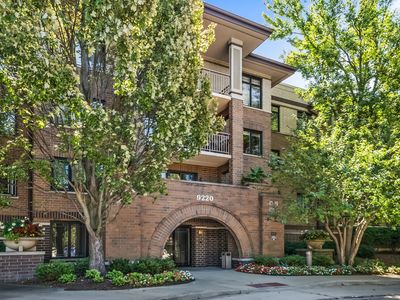 9220 E Prairie Rd APT 306B, Evanston, IL, 60203