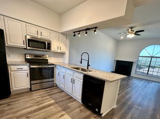 218 Henry M Chandler Dr, Rockwall, TX 75032