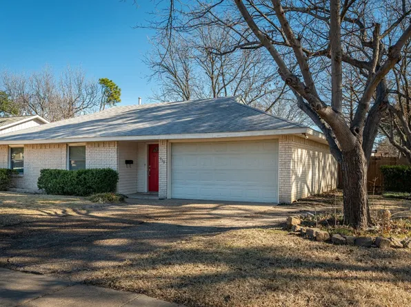 938 Westbrook Dr, Garland, TX 75043