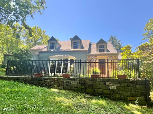 4022 Ridge Ave, Altoona, PA 16602