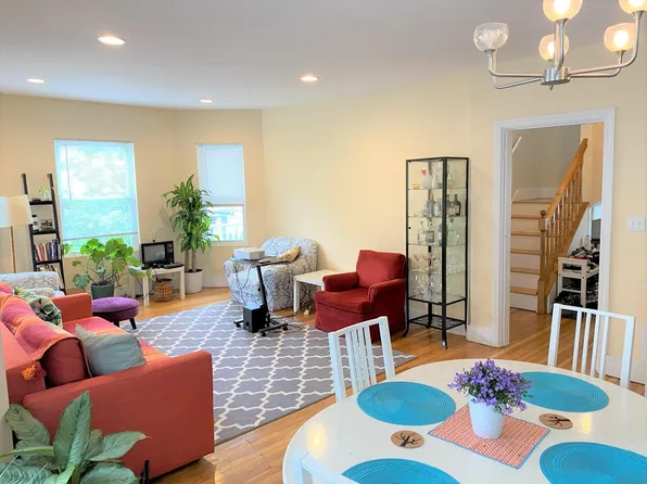 11 Burnside Ave, Somerville, MA