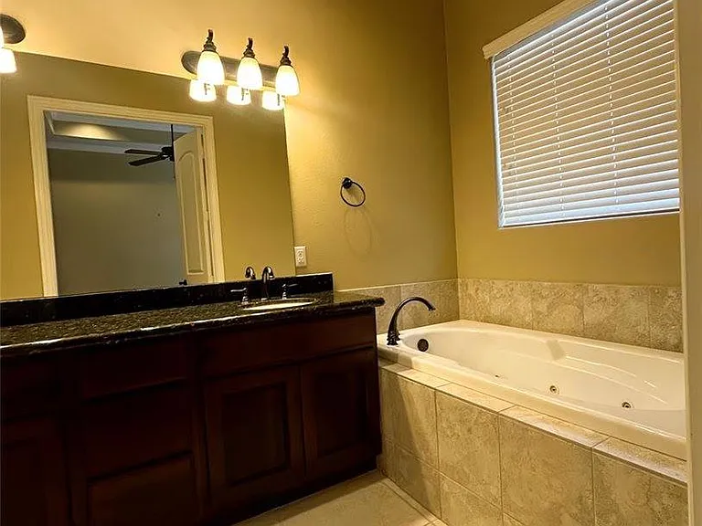 6353 Richmond Ave #118 — Photo 13