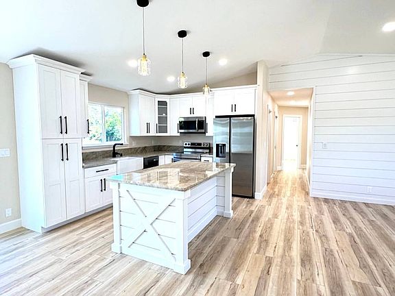 2nd image of 16-2068 Leialoha Dr
