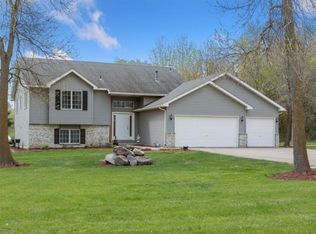 2140 35th St W, Webster, MN 55088