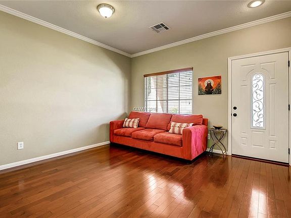 5th image of 6167 Pacific Dogwood Ave