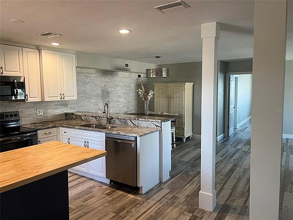 4th image of 8211 Brent St APT 828