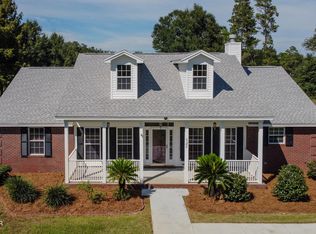 127 Spikes Rd, Southport, FL 32409