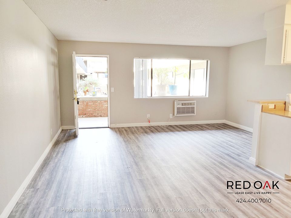 1st image of 5121 Klump Ave APT 215