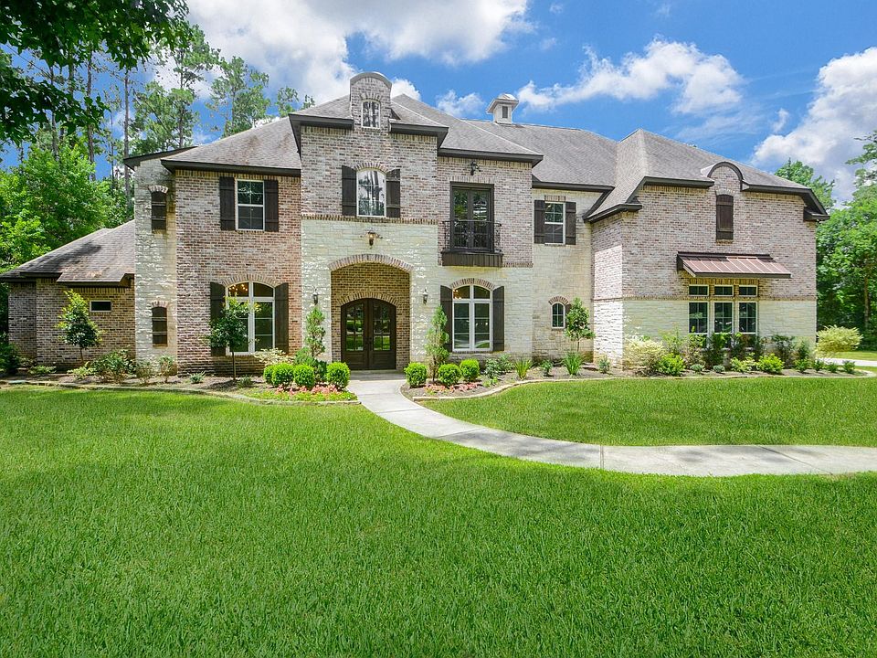 1st image of 10233 S Autumn Leaf Cir