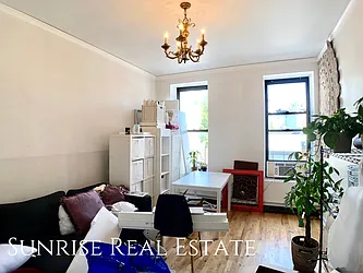 Rented by Sunrise Real Estate