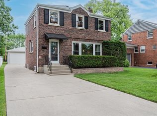 317 N Russel St, Mount Prospect, IL 60056