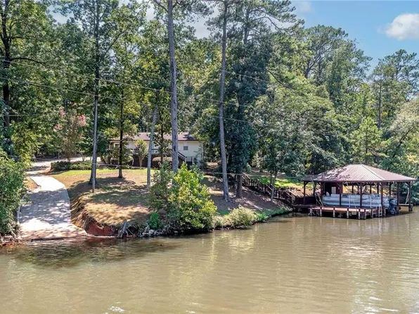 207 Quail Trl, Jackson, GA 30233