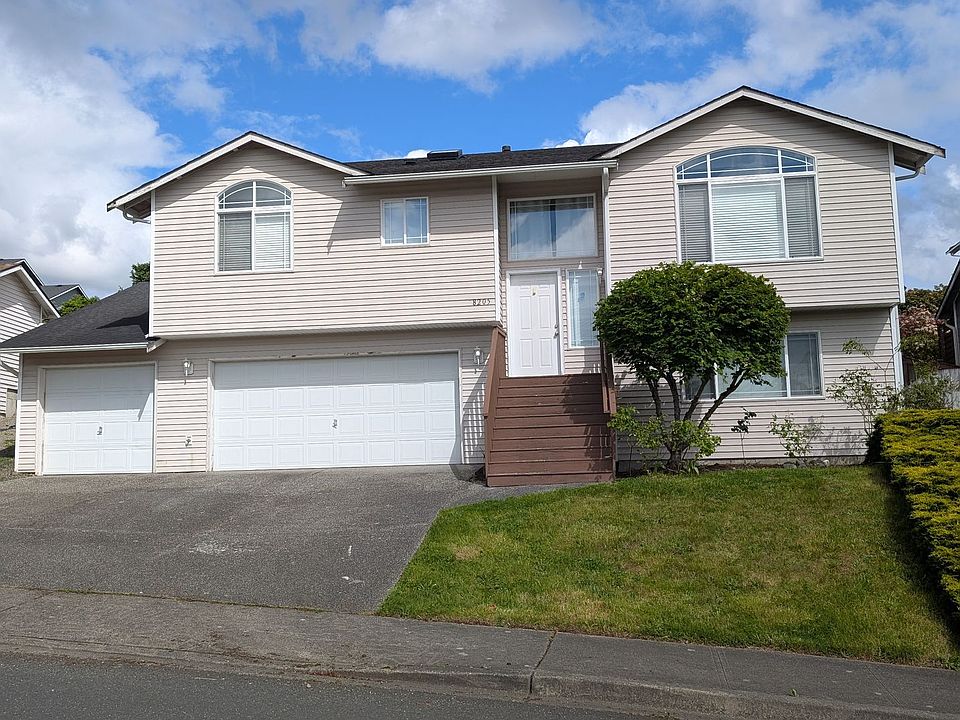 1st image of 8205 77th Ave NE