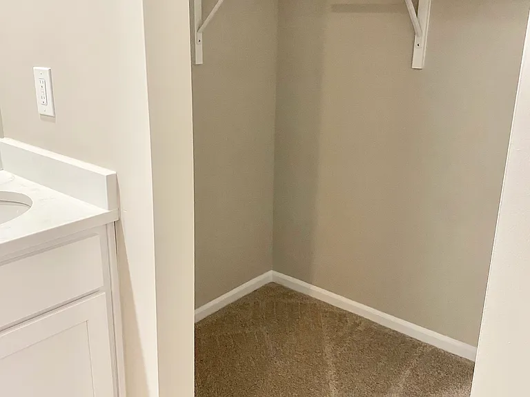4031 Flora Ave — Photo 23