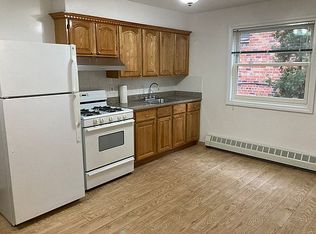 71-49 58th Ave #1, Maspeth, NY 11378