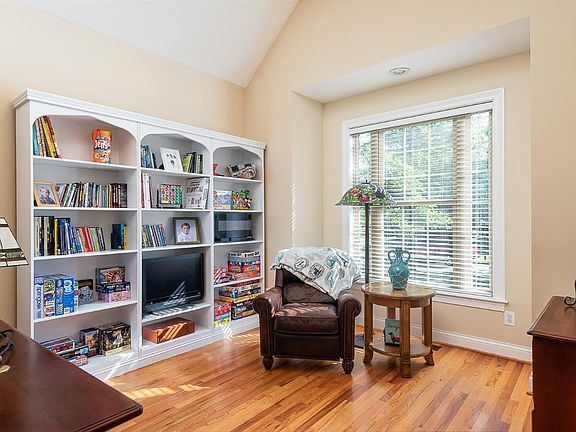 4th image of 2485 Astarita Way