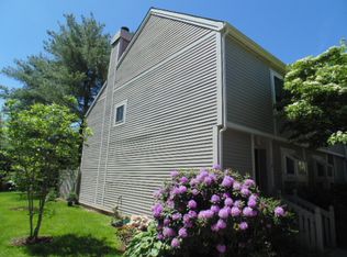11 Strathmore Ln #11, Westport, CT 06880