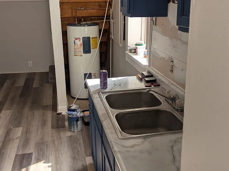 2434 S 9th Pl — Photo 1