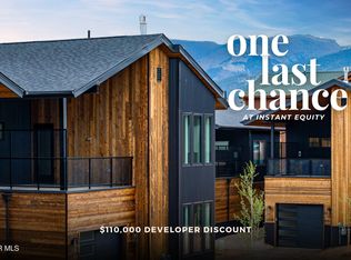 1070 Gcr #8, Fraser, CO 80442