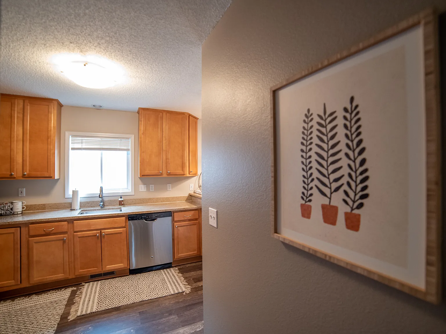 3 bed, 2.5 bath, 1440 sqft, $2,250 — Photo 1