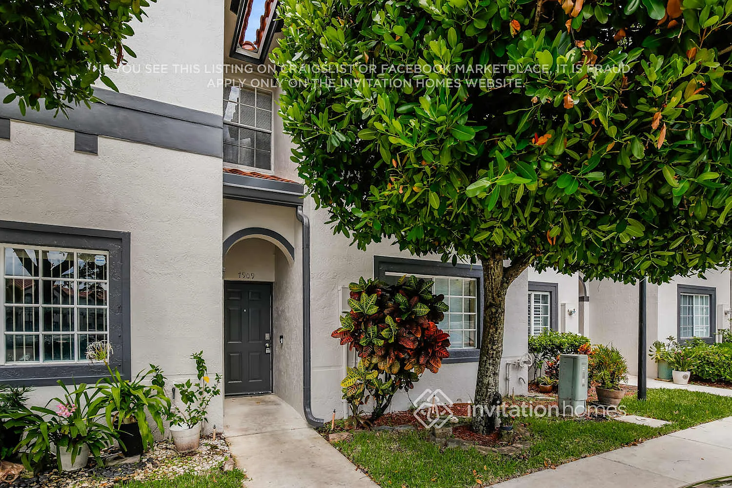 7909 Catalina Cir Tamarac, FL 33321 — Photo 4