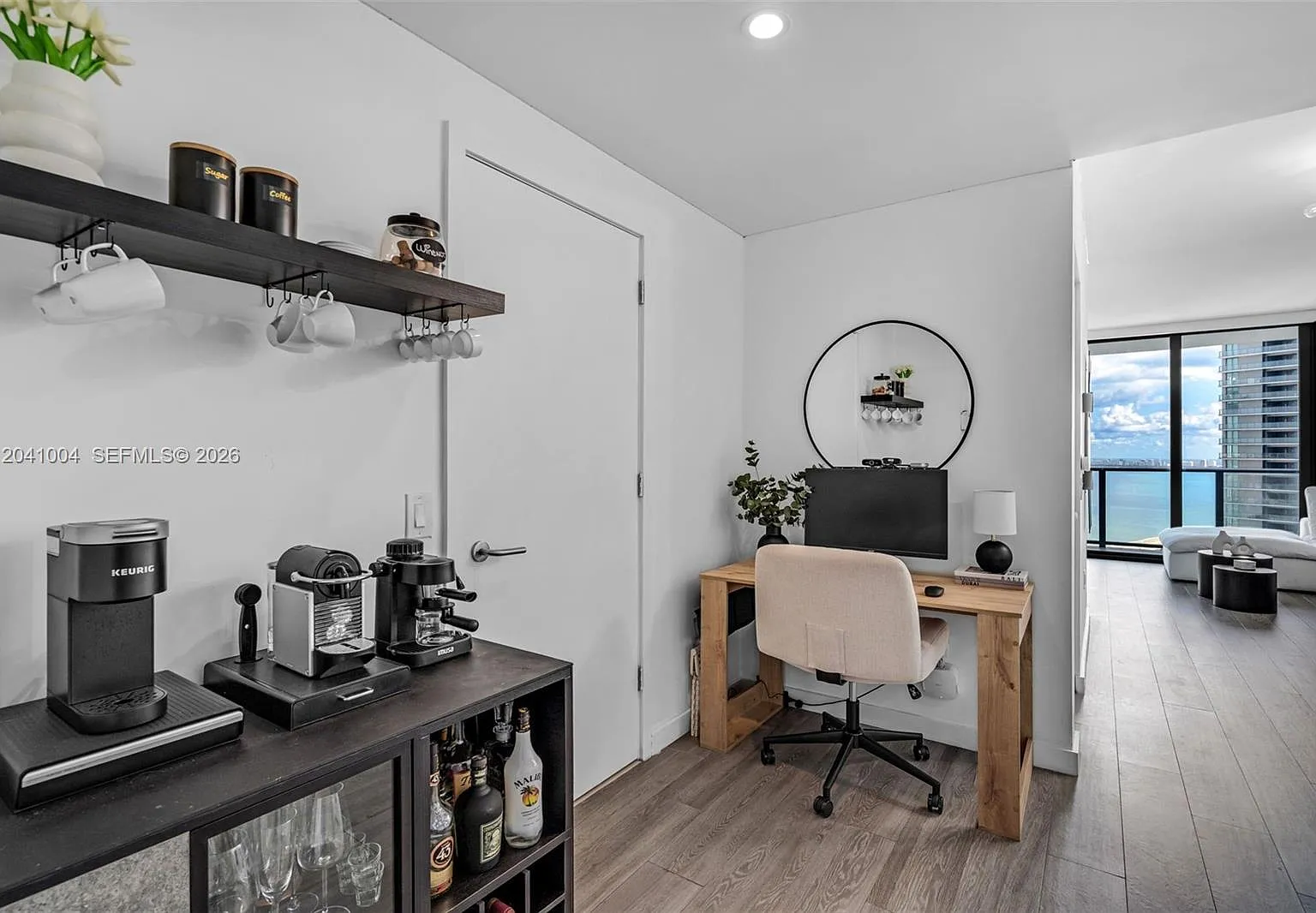 Paraiso Bayviews Condo — Photo 2