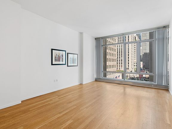 4th image of 18 W 48th St APT 5F