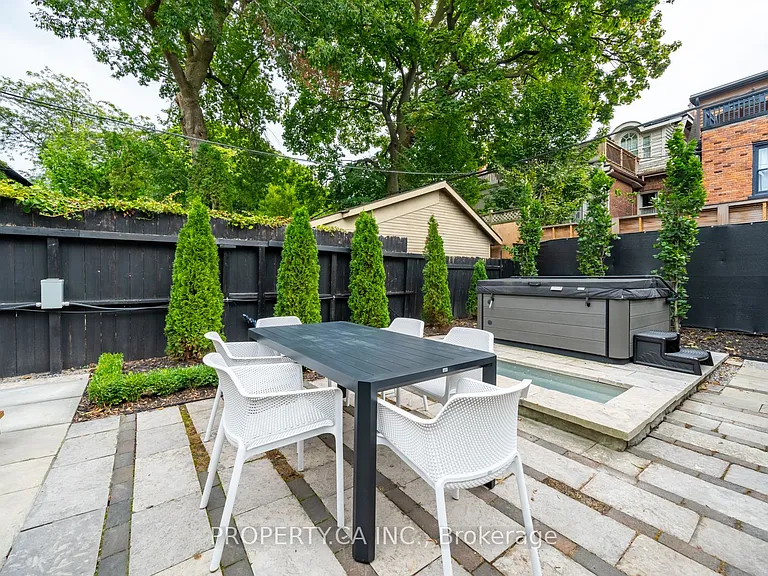 43 Bernard Ave — Photo 38