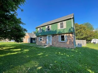 1204 Country Club Dr, Tullahoma, TN 37388