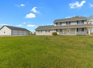 7214 Seidl Rd, Manitowoc, WI 54220