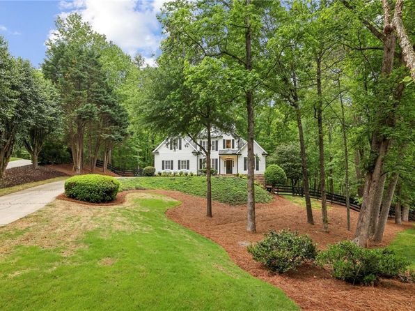 115 Beringer Ct, Milton, GA 30004