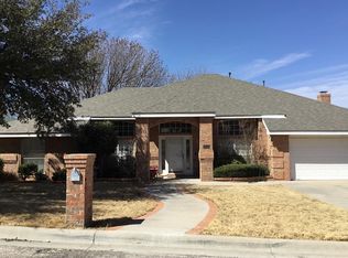 909 Mountain Dr, Big Spring, TX 79720