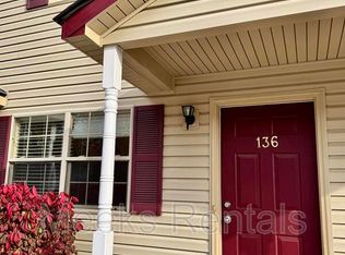 Colonial Townhomes, Hurricane, WV 25526