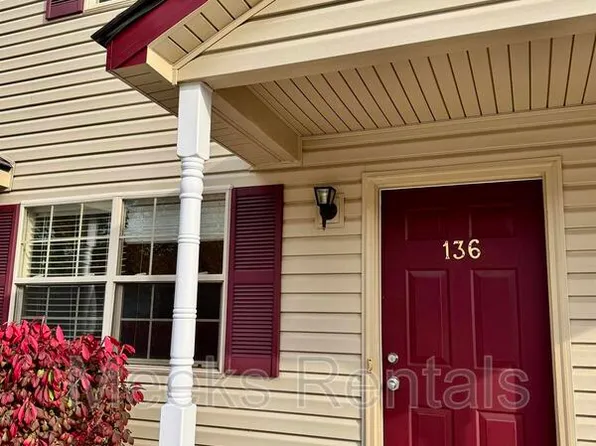 Colonial Townhomes, 114 Mount Vernon Ln #166, Hurricane, WV 25526
