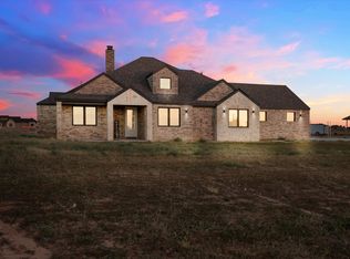 305 Maple Ave, New Home, TX 79381