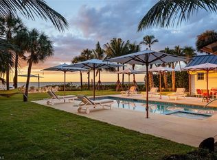 1 10th Ave S, Naples, FL 34102