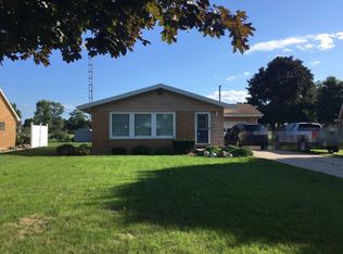 660 Volz Ct, Sebewaing, MI 48759