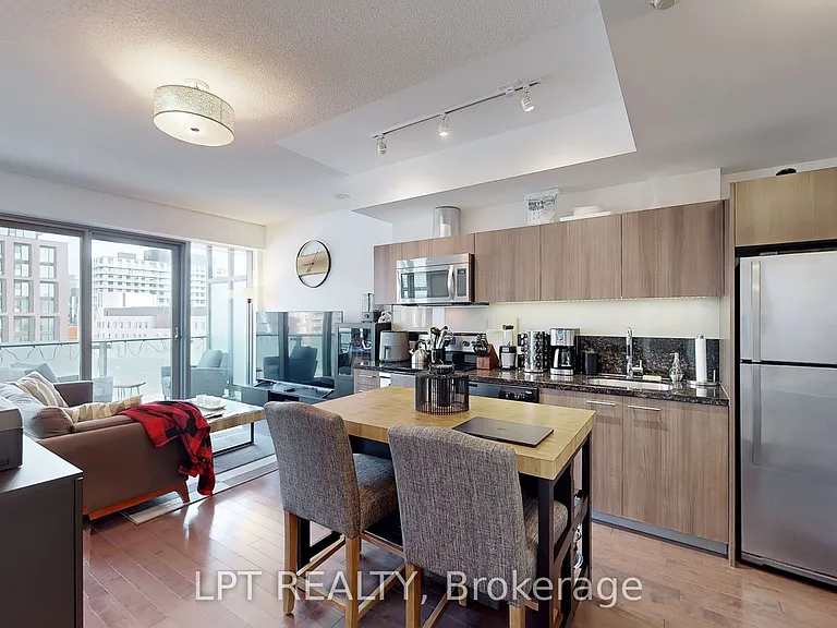 390 Cherry St #503 — Photo 15