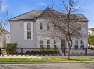 3304 Crocker Dr, Sacramento, CA 95818