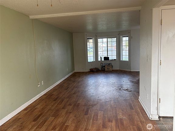 2nd image of 141 Vermillion Road