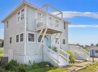 3 Bayview St, Hull, MA 02045