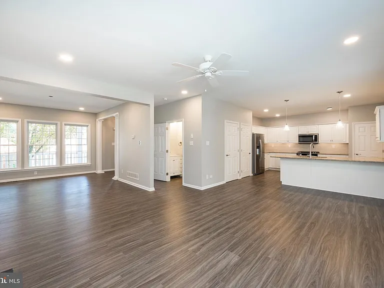 443 Wharton Blvd #32 — Photo 9