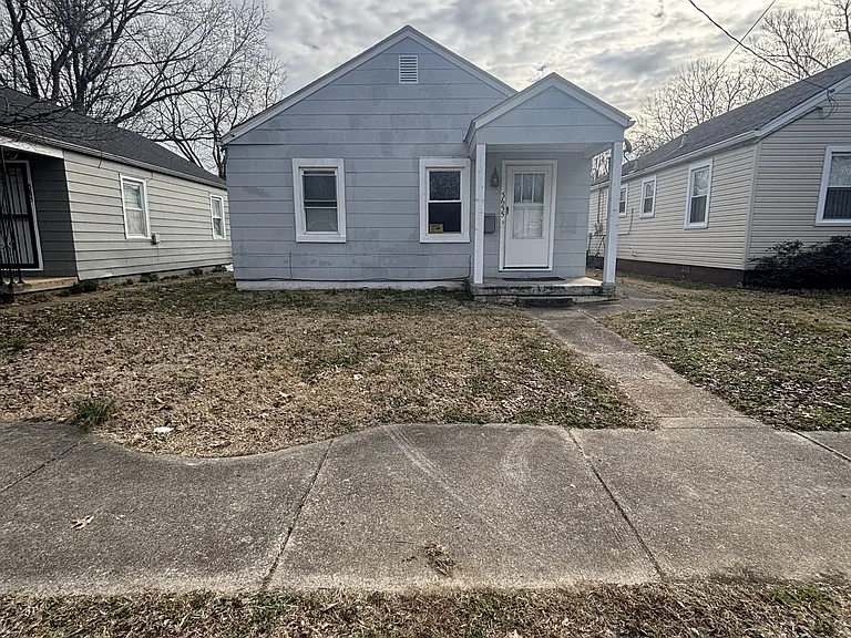 3655 Parthenia Ave — Photo 1