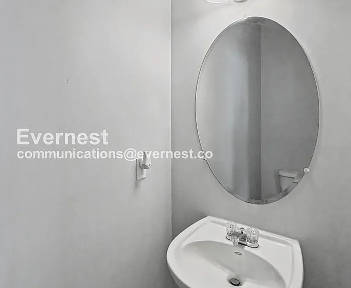 8637 Thomas Rd — Photo 17