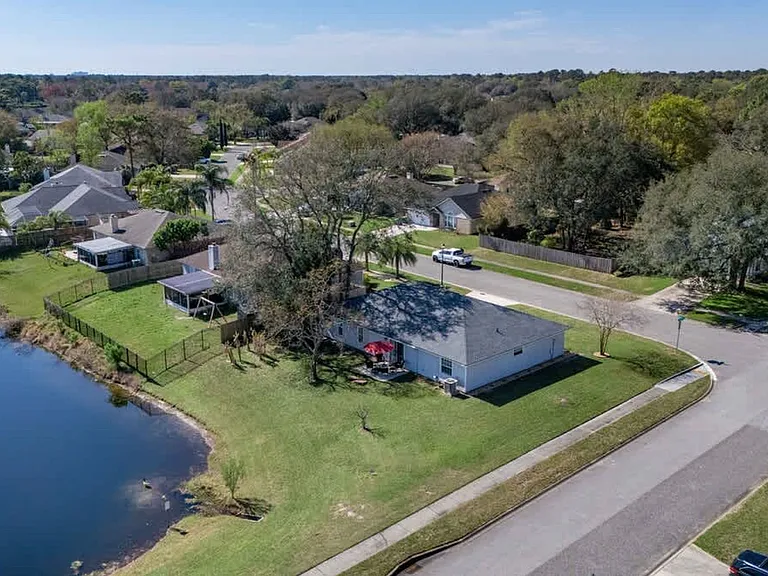 Neighborhood